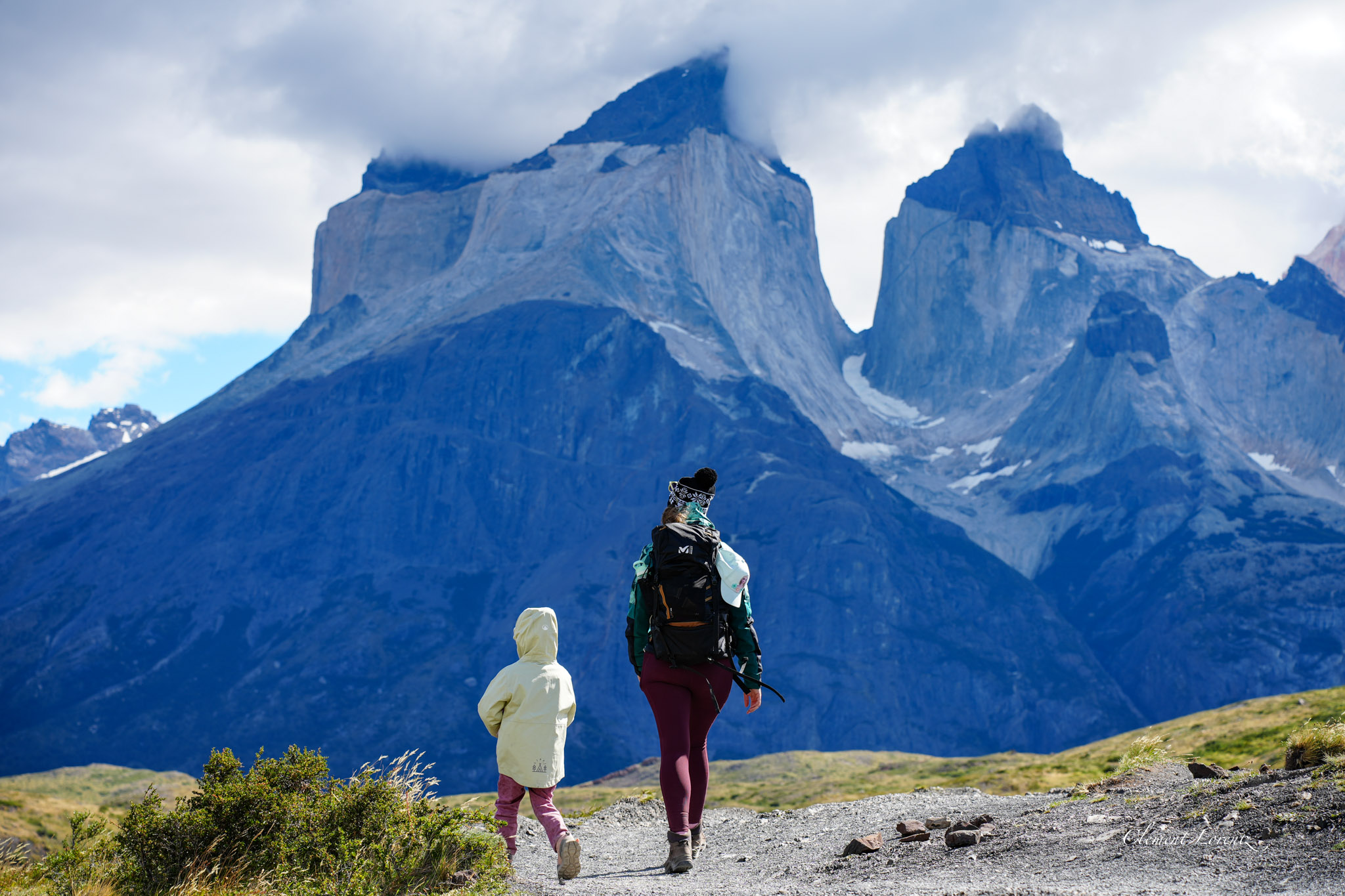 Mother and daughter hiking to Los Cuernos viewpoint in Torres del Paine